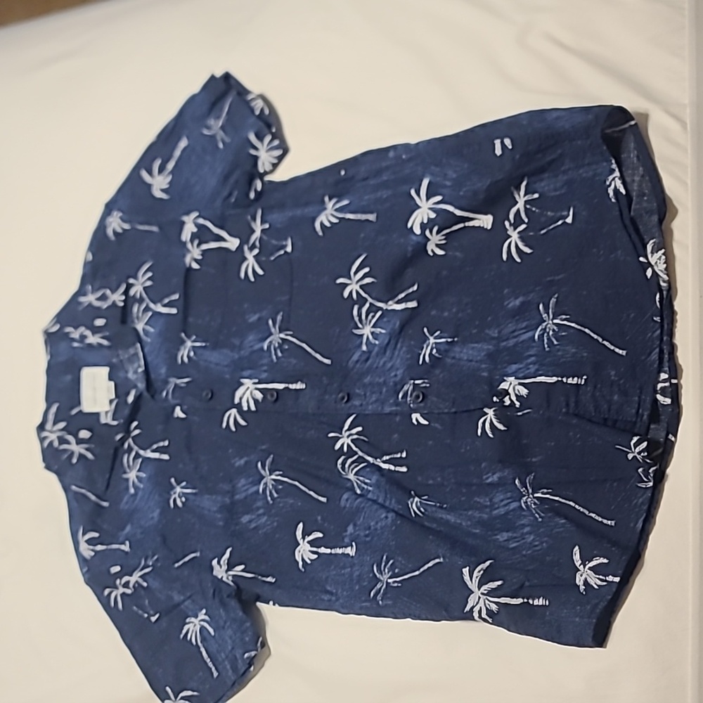 American Eagle Hawaiian Small Shirt